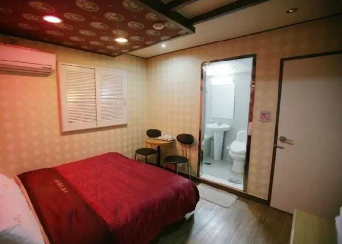 Grandprix Motel Shinchon