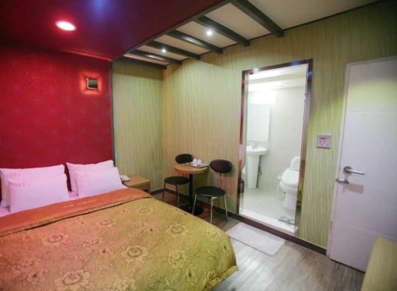 Grandprix Shinchon Hotel